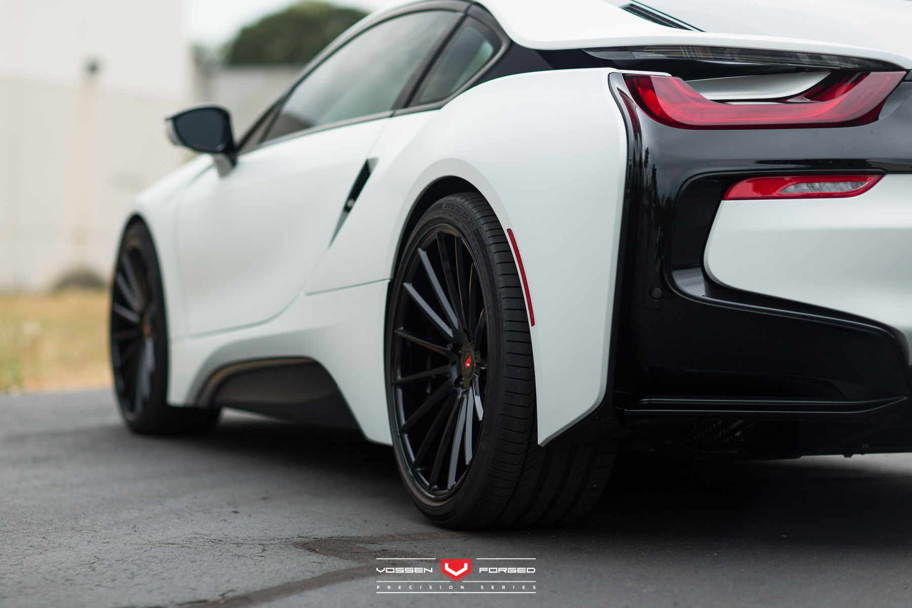 2015 BMW i8 | 2015 BMW i8 from 503 Motoring - Vossen VPS305 Wheels