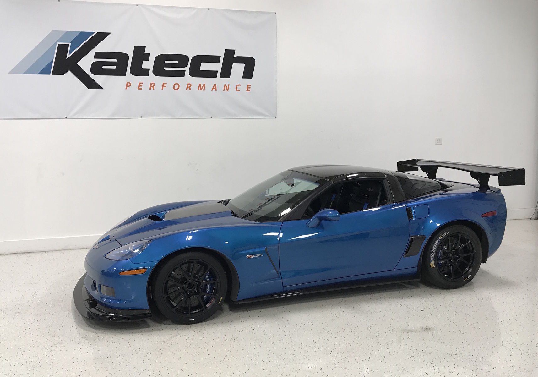 2013 Chevrolet Corvette Z06 | Track-Ready Katech 700HP C6 Corvette Z06 on Forgeline One Piece Forged Monoblock GS1R Wheels