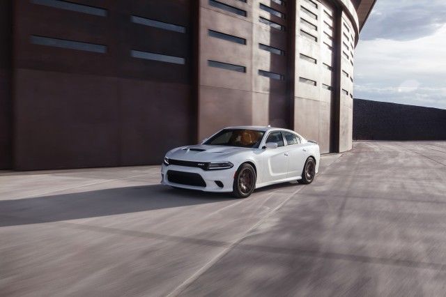 2015 Dodge Charger | 2015 Dodge Charger SRT Hellcat  