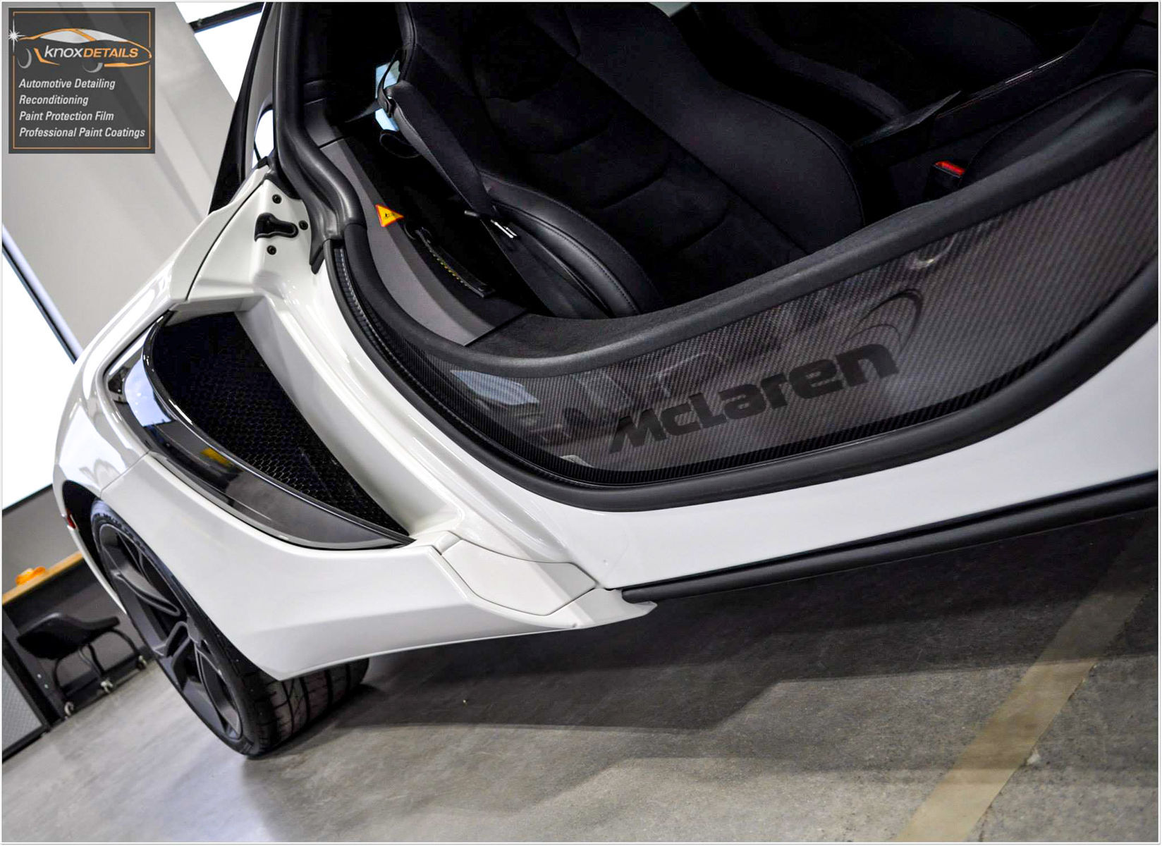2015 McLaren 650S | Love the door sills on the McLaren!