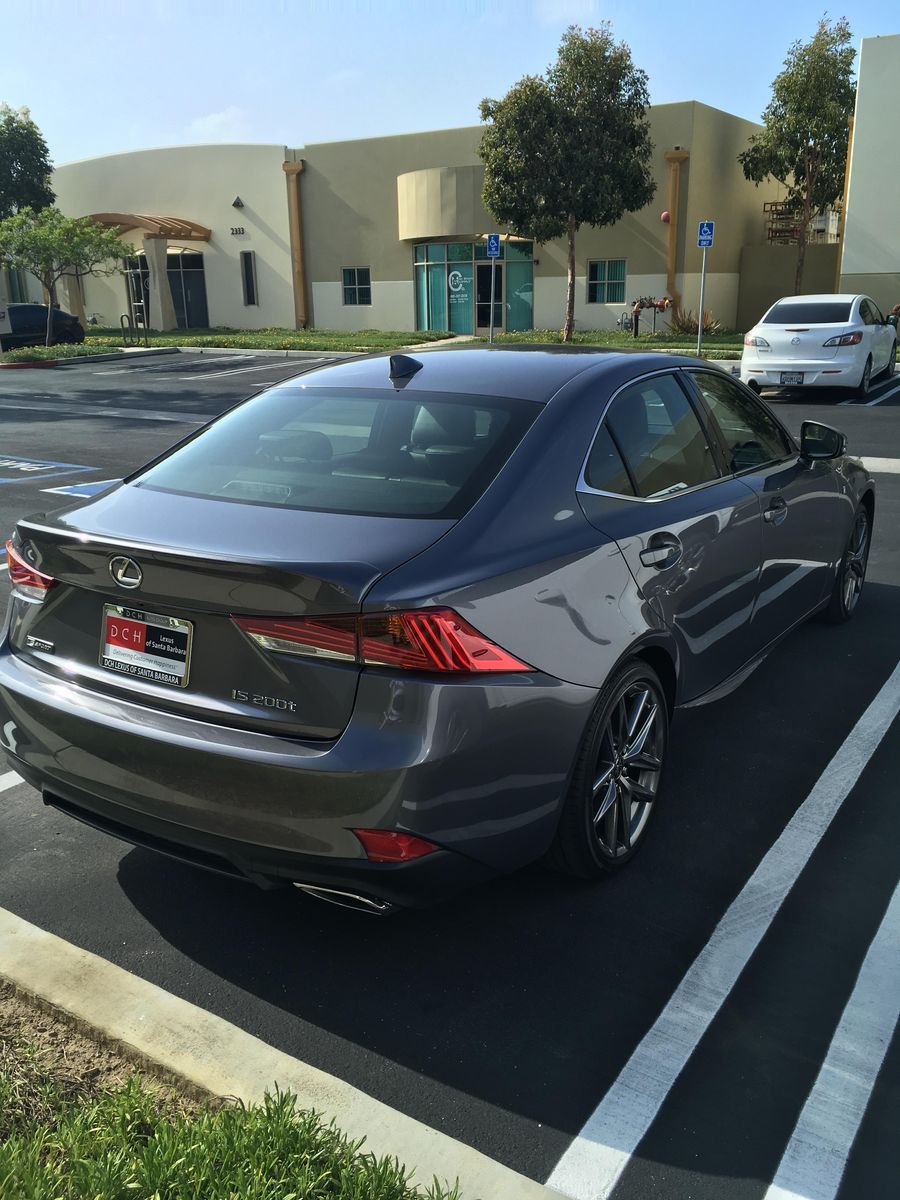 2017 Lexus IS 250 | 2017 IS200t F Sport