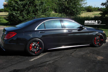 2014 Mercedes-Benz S-Class | OUR CLIENT'S MERCEDES S63 AMG WITH 20" FORGIATO F2.14 WHEELS - SIDE