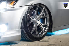 Lexus IS350