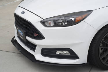 2015-2016 Ford Focus ST 3-Piece Front Splitter