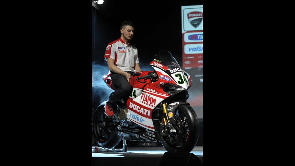 2014 Ducati 1000DS MULTISTRADA | '14 WSBK Press Event