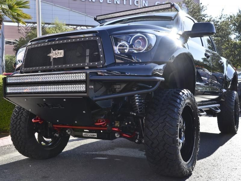 Toyota Tundra | N-FAB Roof Mounts