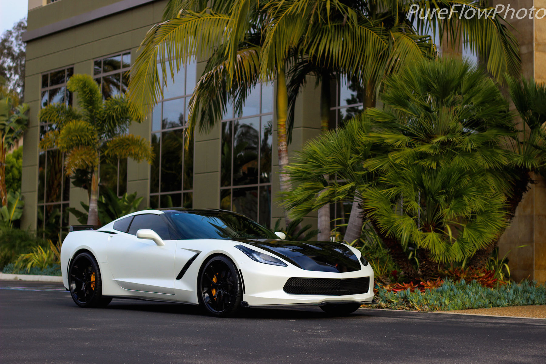 2016 Chevrolet Corvette | Grant Behic's C7 Corvette Stingray on Forgeline One Piece Forged Monoblock VX1 Wheels