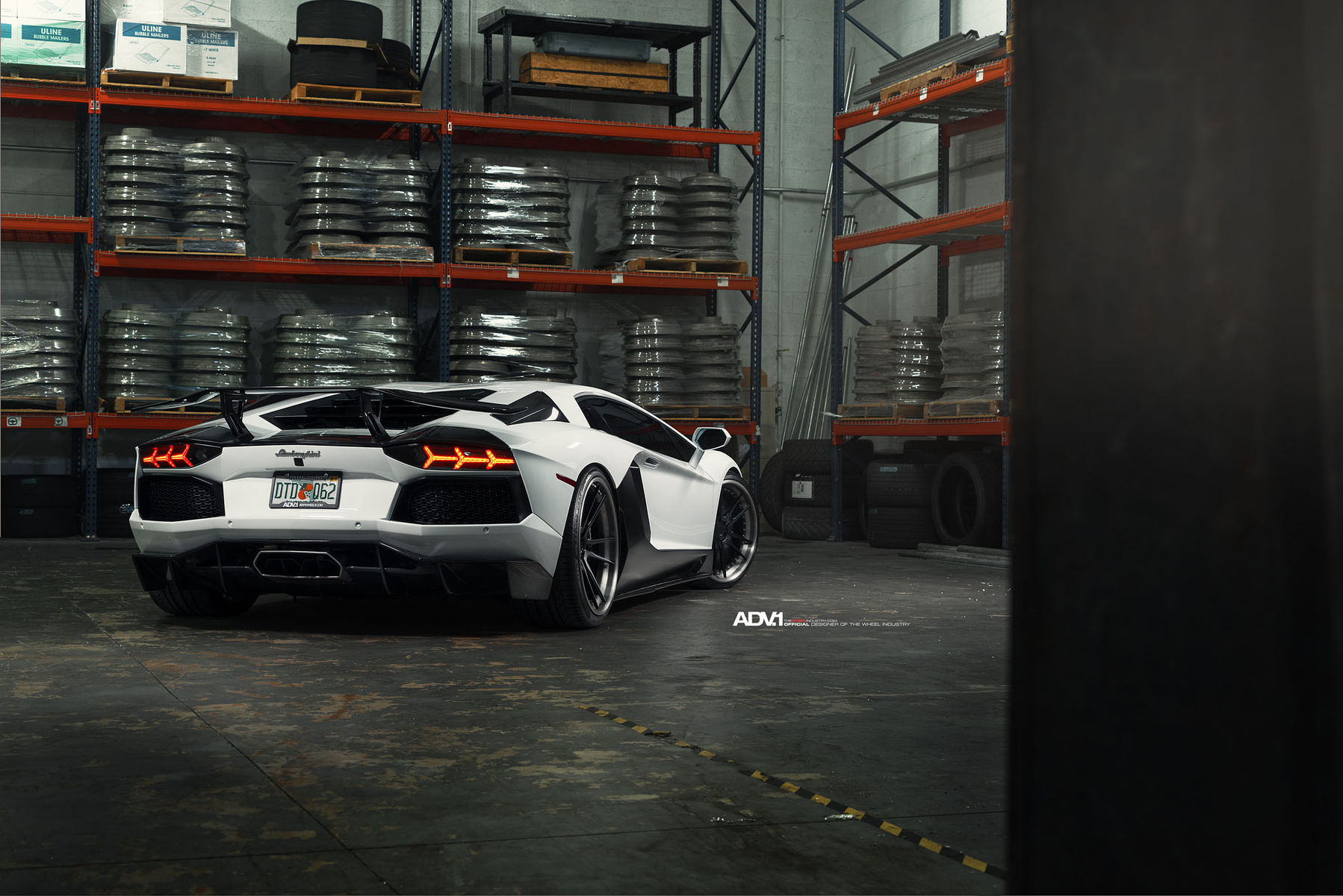 Lamborghini Aventador | ADV.1 Wheels Lamborghini Aventador LP700