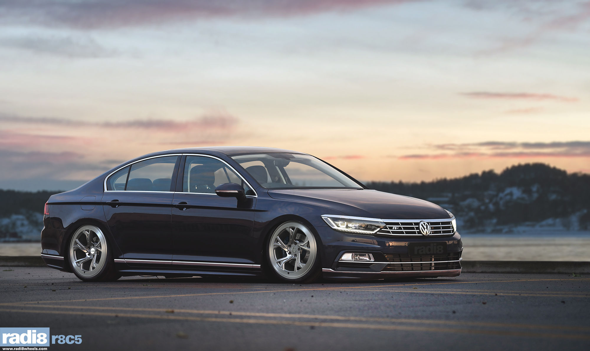  Volkswagen Passat | Radi8 R8C5 - Volkswagen Passat 