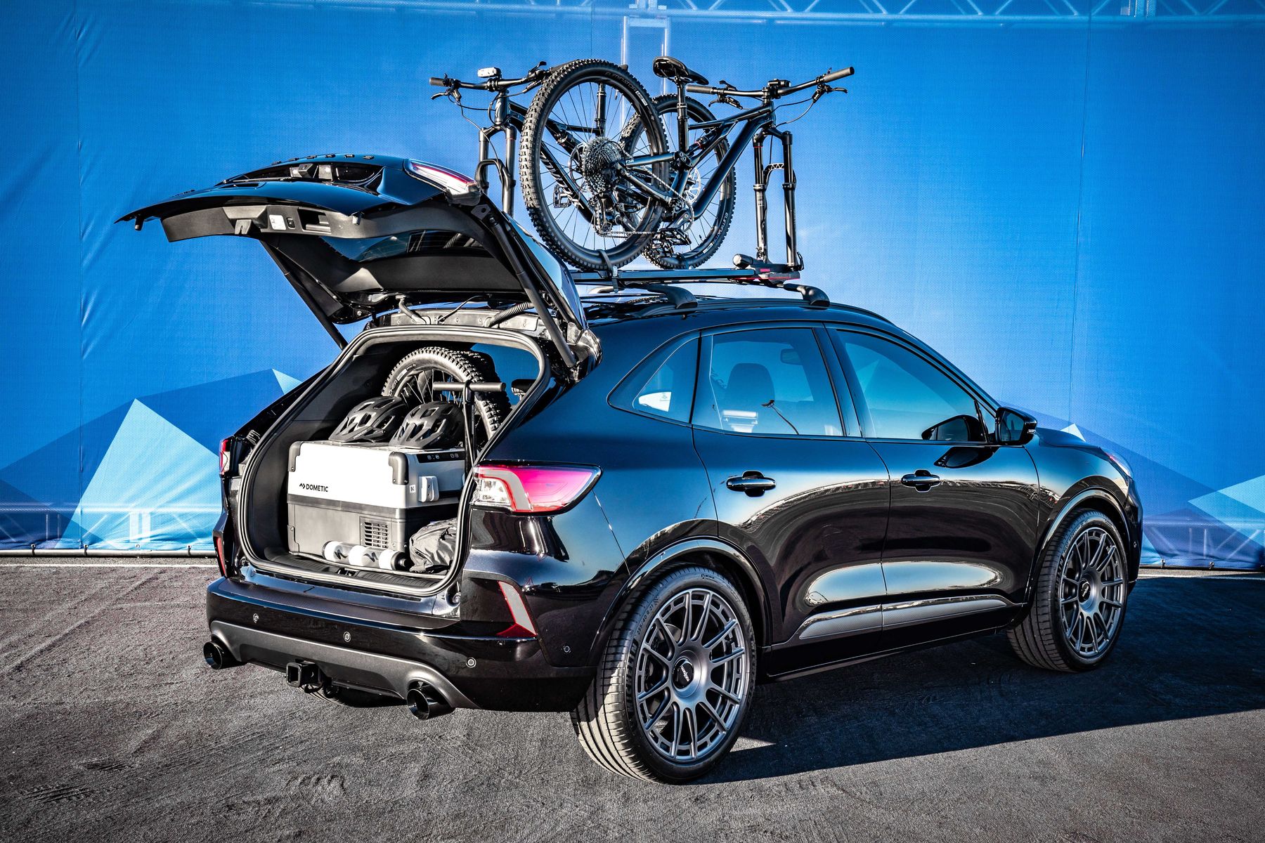 2020 Ford Escape | 2020 Ford Escape Titanium by MAD Industries - hatch open
