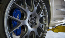 Those blue calipers hiding behind 20" BBS Wheels