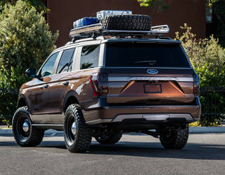2018 Ford Expedition | 2018 Ford Expedition XLT 4x4 by LGE-CTS Motorsports - Las Vegas FordSEMA 