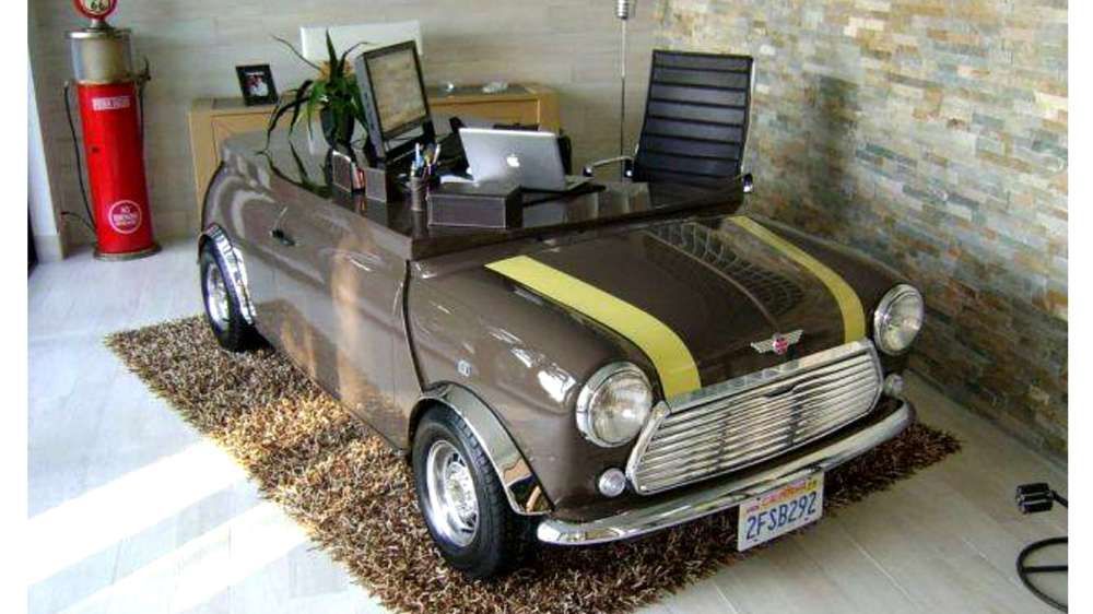    | Writing / working desk