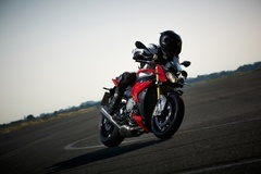 S1000R