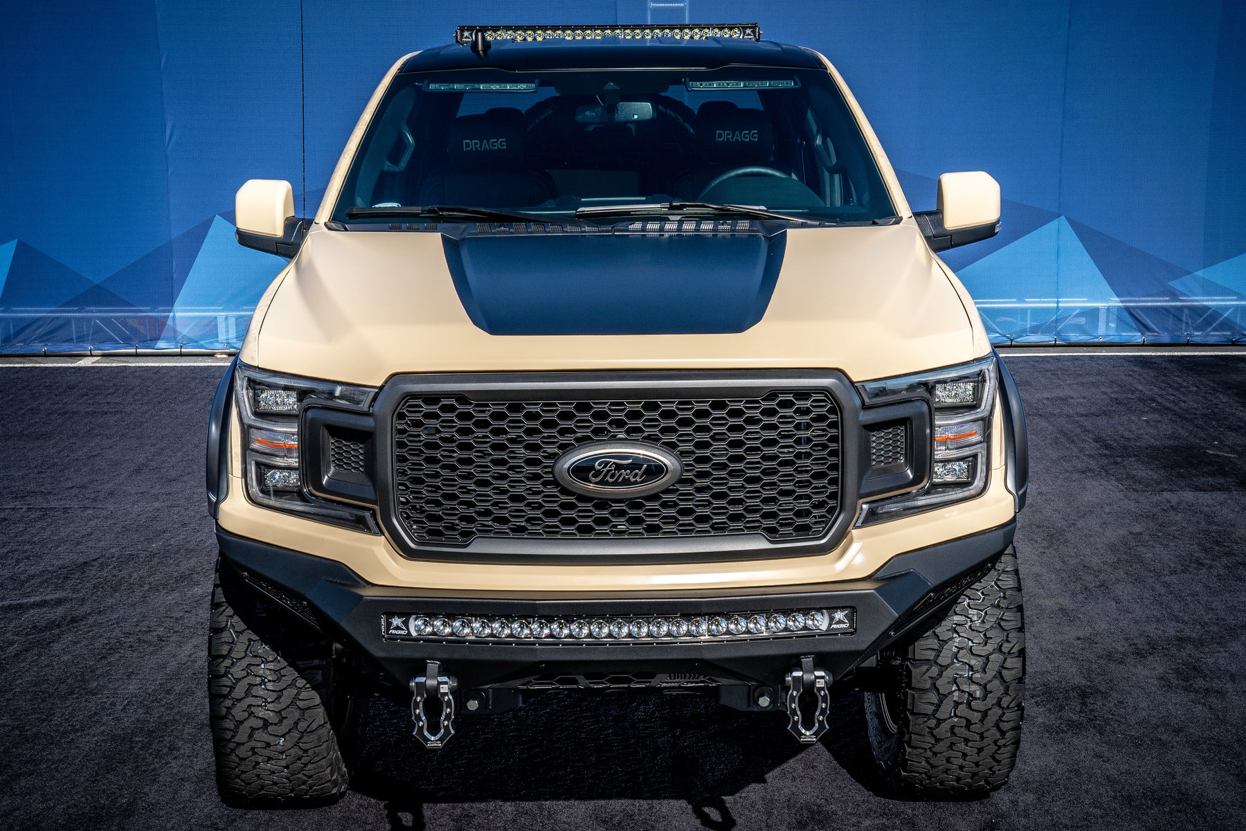 2019 Ford F-150 | 2019 Ford F-150 Lariat Sport SuperCrew 4X4 By DRAGG - high front head on shot