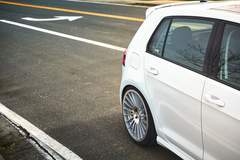 H&R 2015 Volkswagen Golf SE