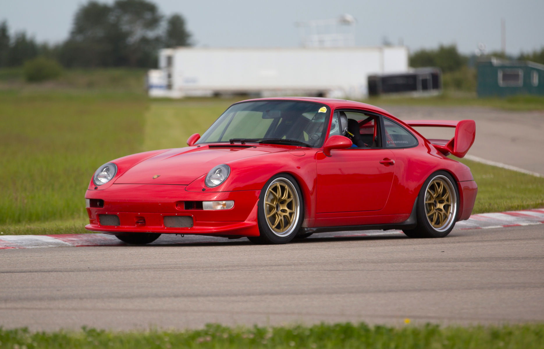 1996 Porsche 911 | Steven Tory's Porsche 993 RS 4.0 Tribute on Forgeline GA3R Wheels