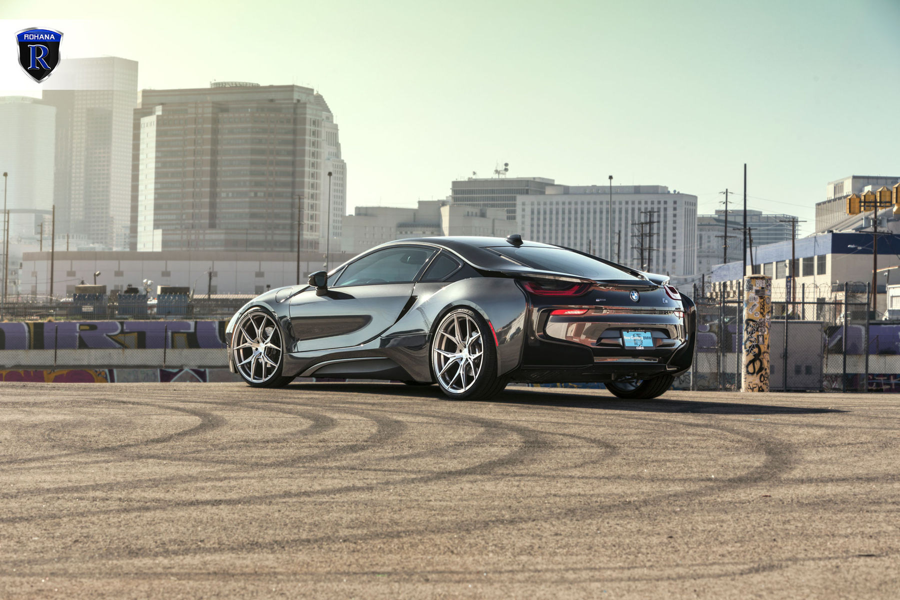 2016 BMW i8 | BMW i8 Charcoal - City Photoshoot