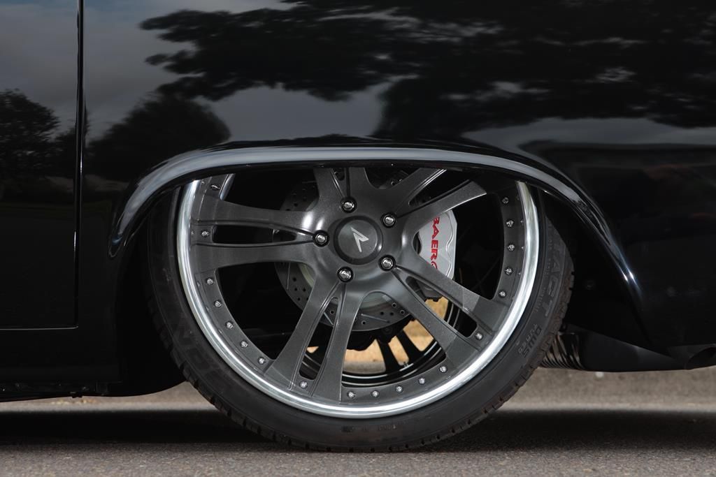 1965 Lincoln Continental | MetalWorks 65 Lincoln build
