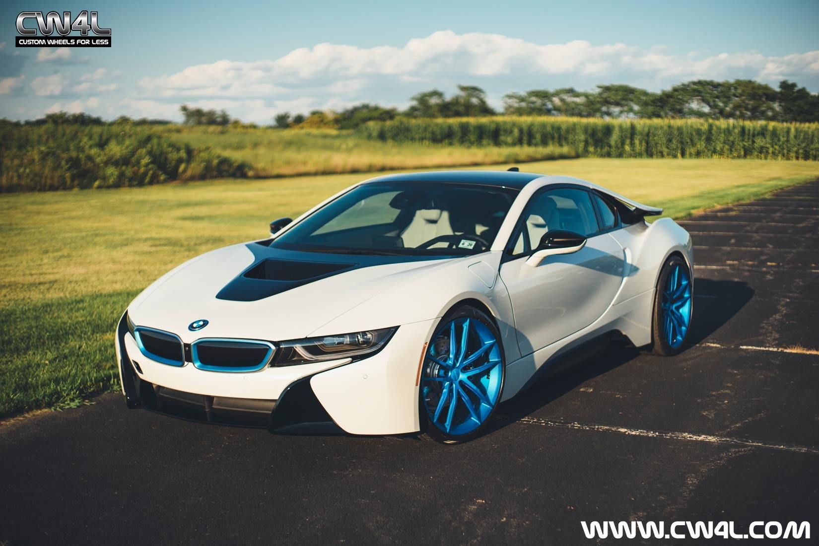 2015 BMW i8 | Gerald's BMW i8 on Forgeline One Piece Forged Monoblock AR1 Wheels