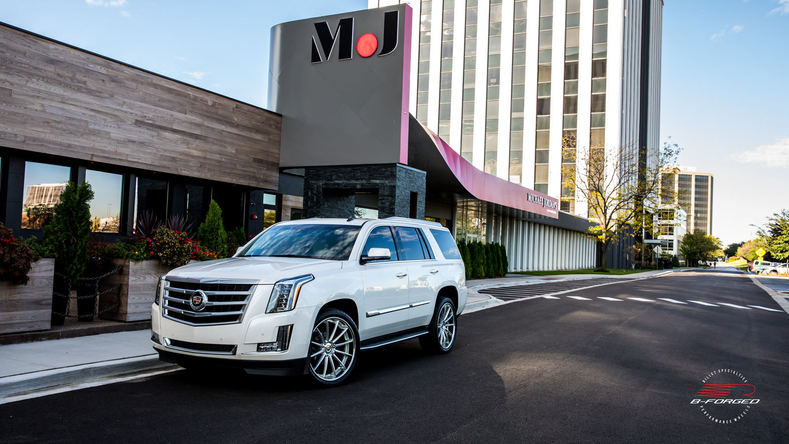 2016 Cadillac Escalade | Cadillac Escalade With B-Forged Performance wheels