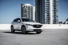 We compare three popular SUVs - The Ford Edge, Kia Sorento and Mazda CX-5