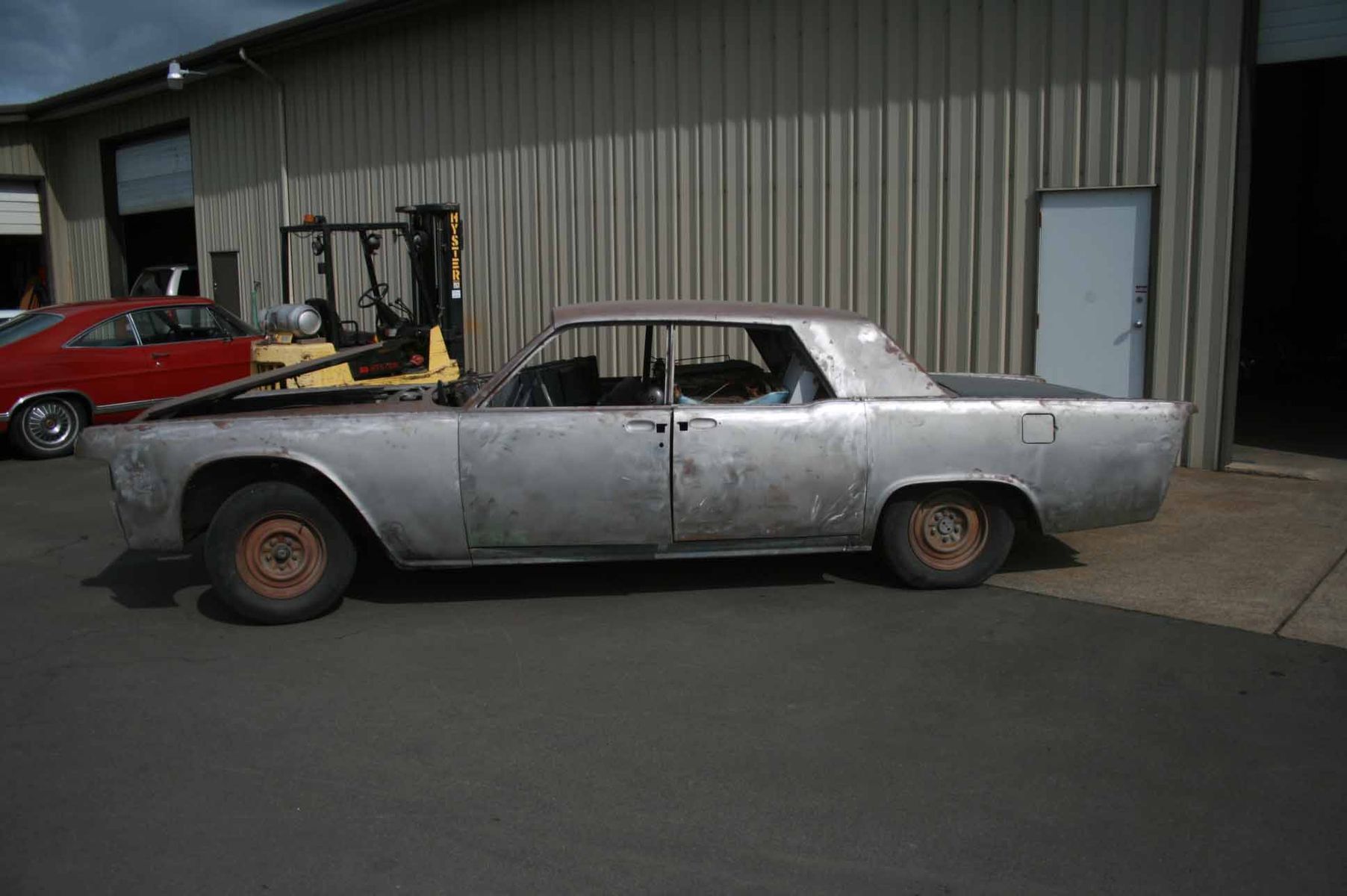 1965 Lincoln Continental | MetalWorks 65 Lincoln build