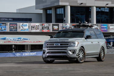 2018 Ford Expedition | 2018 Ford Expedition Max 4x4 Limited by Hulst Design - Ready For The Show FordSEMA