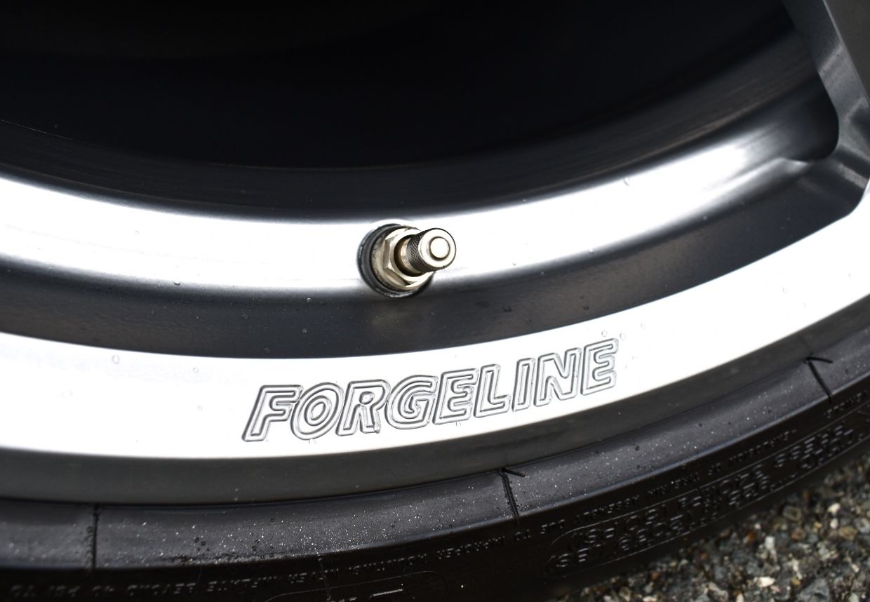 1964 Chevrolet Corvette Stingray | Jimmy Page’s 1964 Corvette on Forgeline One Piece Forged Monoblock CF1 Wheels