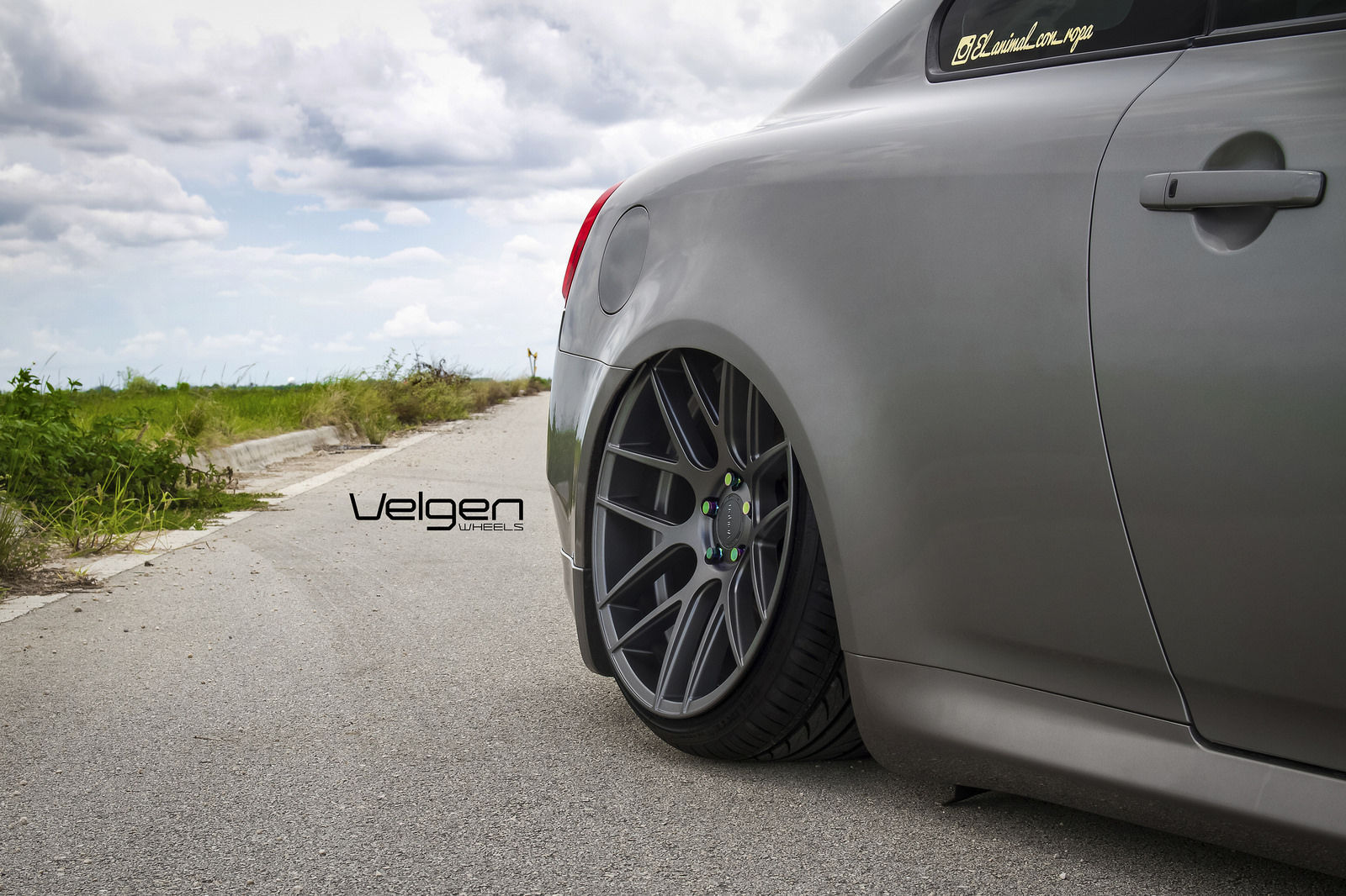 Infiniti G37 Coupe | Bagged Infiniti G37s on Velgen Wheels VMB7 - Tucked In