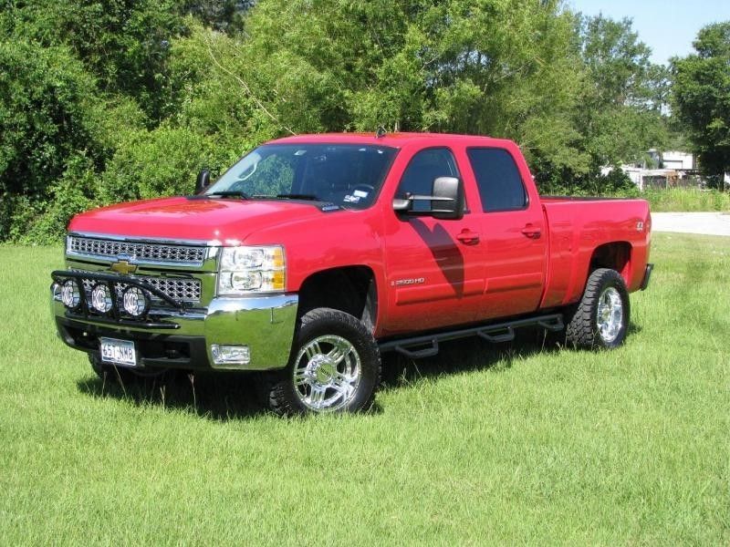 Chevrolet C/K 2500 Series | N-FAB Bed-Access Nerf-Steps