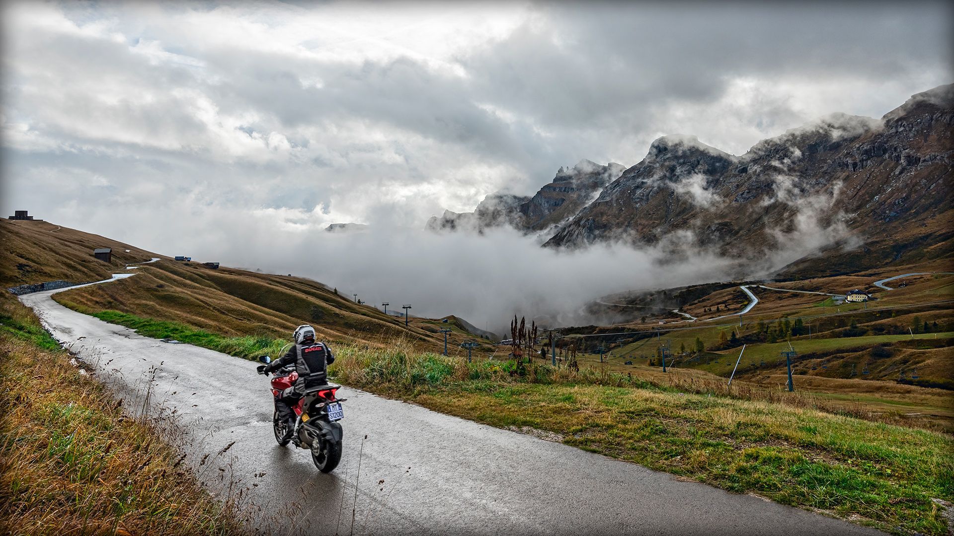 2015 Ducati Multistrada 1200 S | Multistrada 1200 S - Rainy Rides