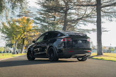 Tesla Model X P100D on 22" Avant Garde M615 Wheels - Equipped in Burbank