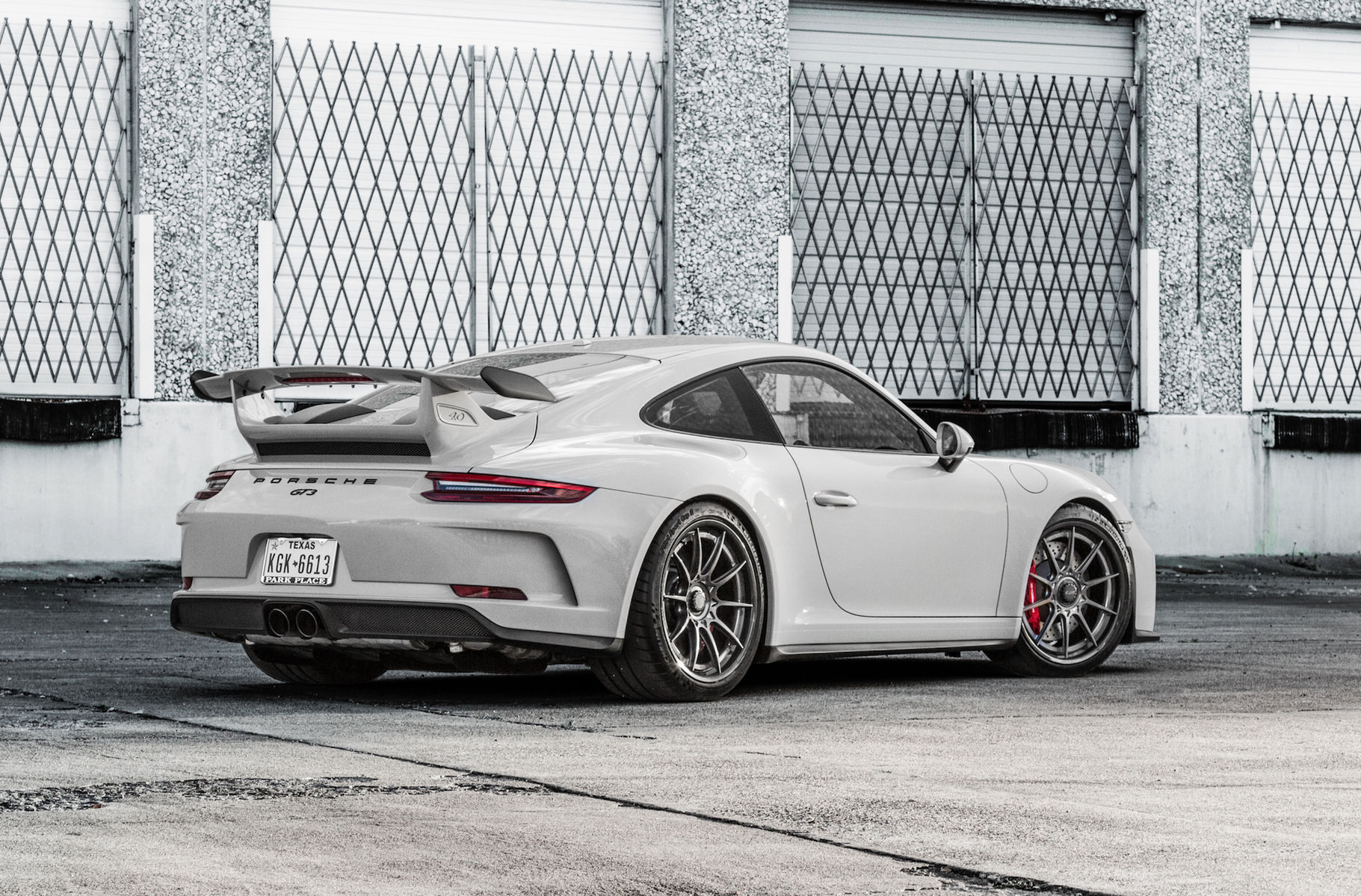 2018 Porsche 911 | Wheel Experts' Porsche GT3 on Center Locking Forgeline Carbon+Forged CF205 Wheels