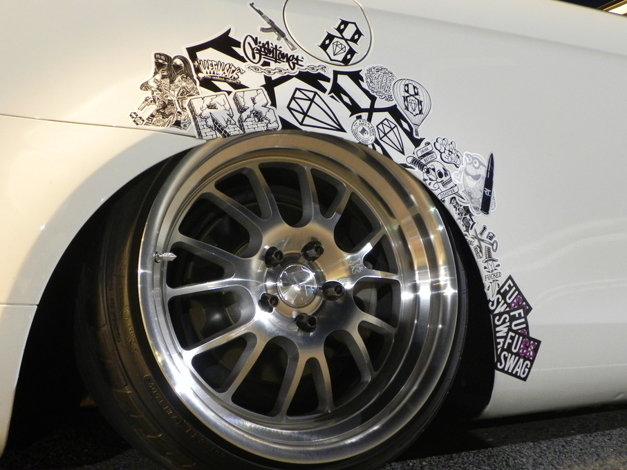 2010 Volkswagen Eos | '10 VW Eos on Klutch SL14's