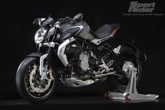  2014 MV Agusta Brutale 800 Dragster | First Look