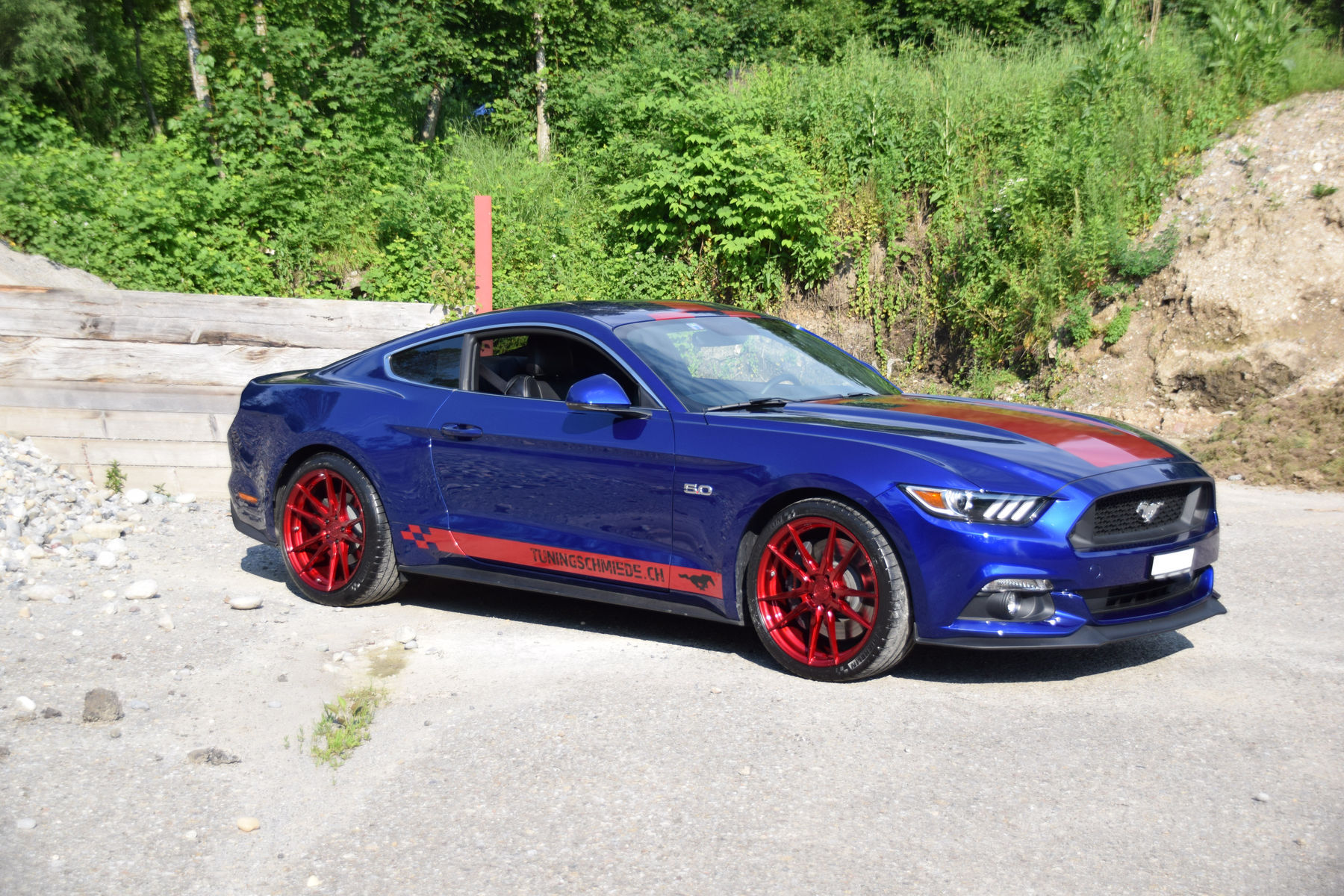 2016 Ford Mustang | Ford Mustang GT - Passenger