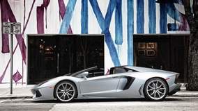 2014 Lamborghini Aventador Roadster
