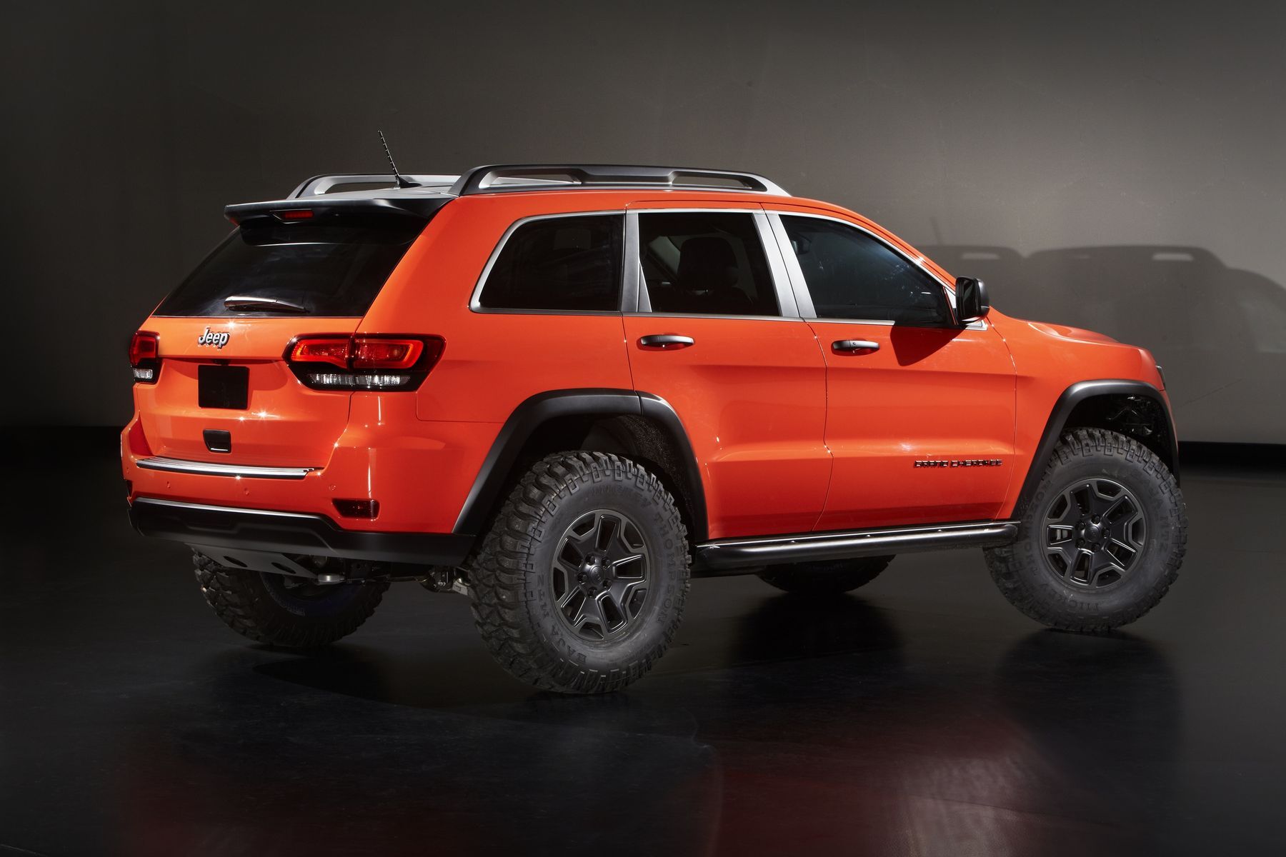 Jeep Grand Cherokee Mopar