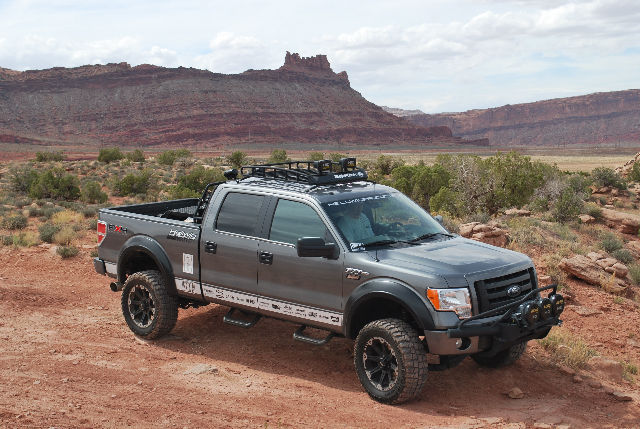 2009 Ford F-150 | Hellwig F150 at Moab