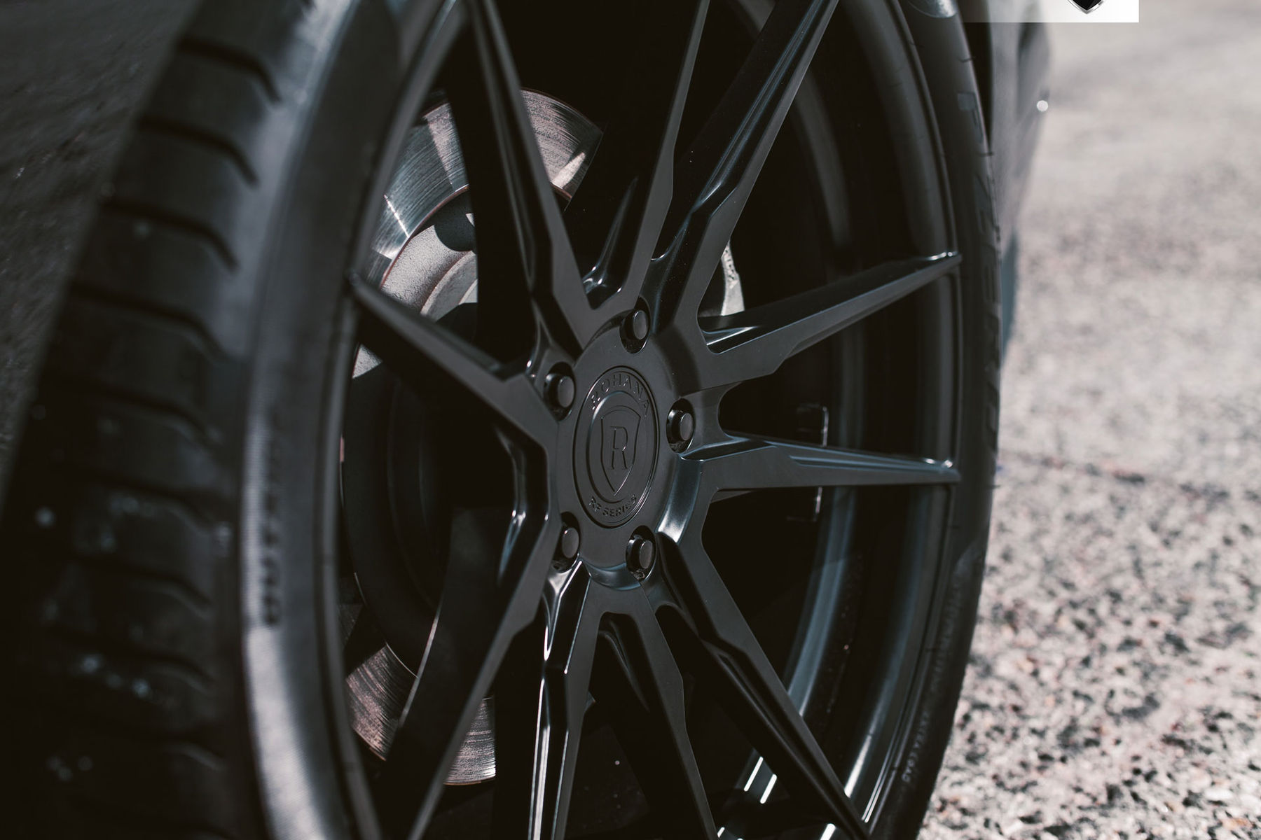 2016 Ford Mustang | Ford Mustang - Close Wheel Shot