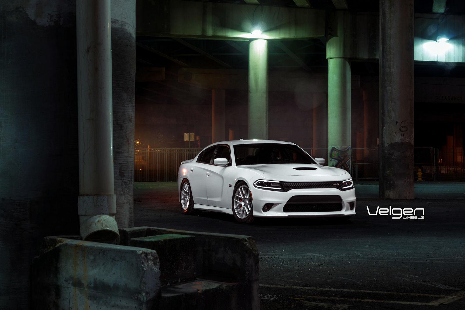 2016 Dodge Charger | Dodge Charger SRT8 on Velgen Wheels VMB7 Matte Silver 20x9 & 20x10.5
