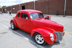 Ford Delux