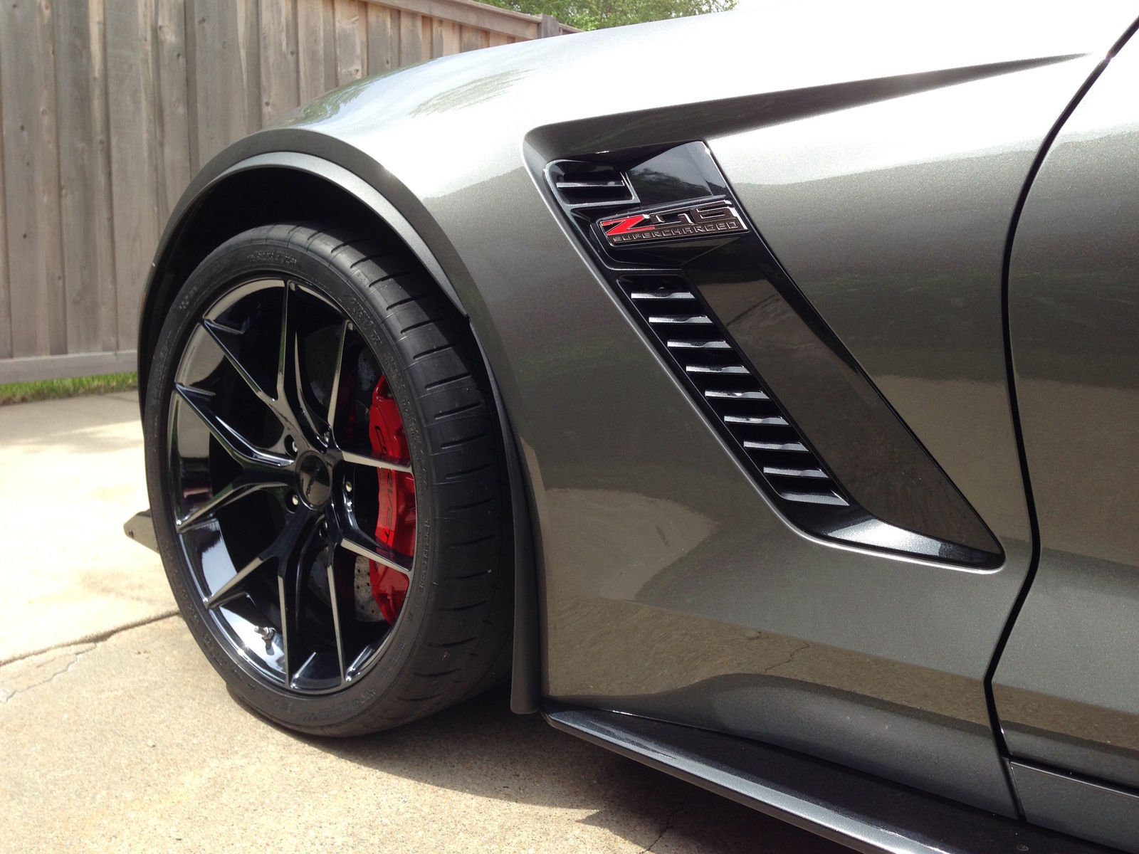 2016 Chevrolet Corvette Z06 | Scott Kelly's C7 Corvette Z06 on Forgeline One Piece Forged Monoblock VX1 Wheels