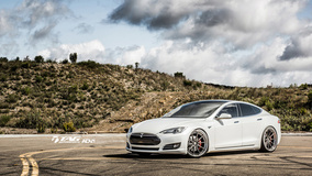 '14 Tesla Model S on ADV.1's
