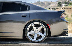 2016 Dodge Charger Fitted With 22 Inch BD-21’s in Silver w/ Chrome SS Lip