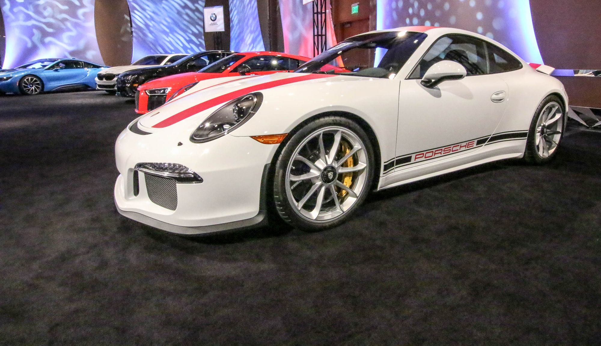 2017 Porsche 911 | 2017 Porsche 911 R