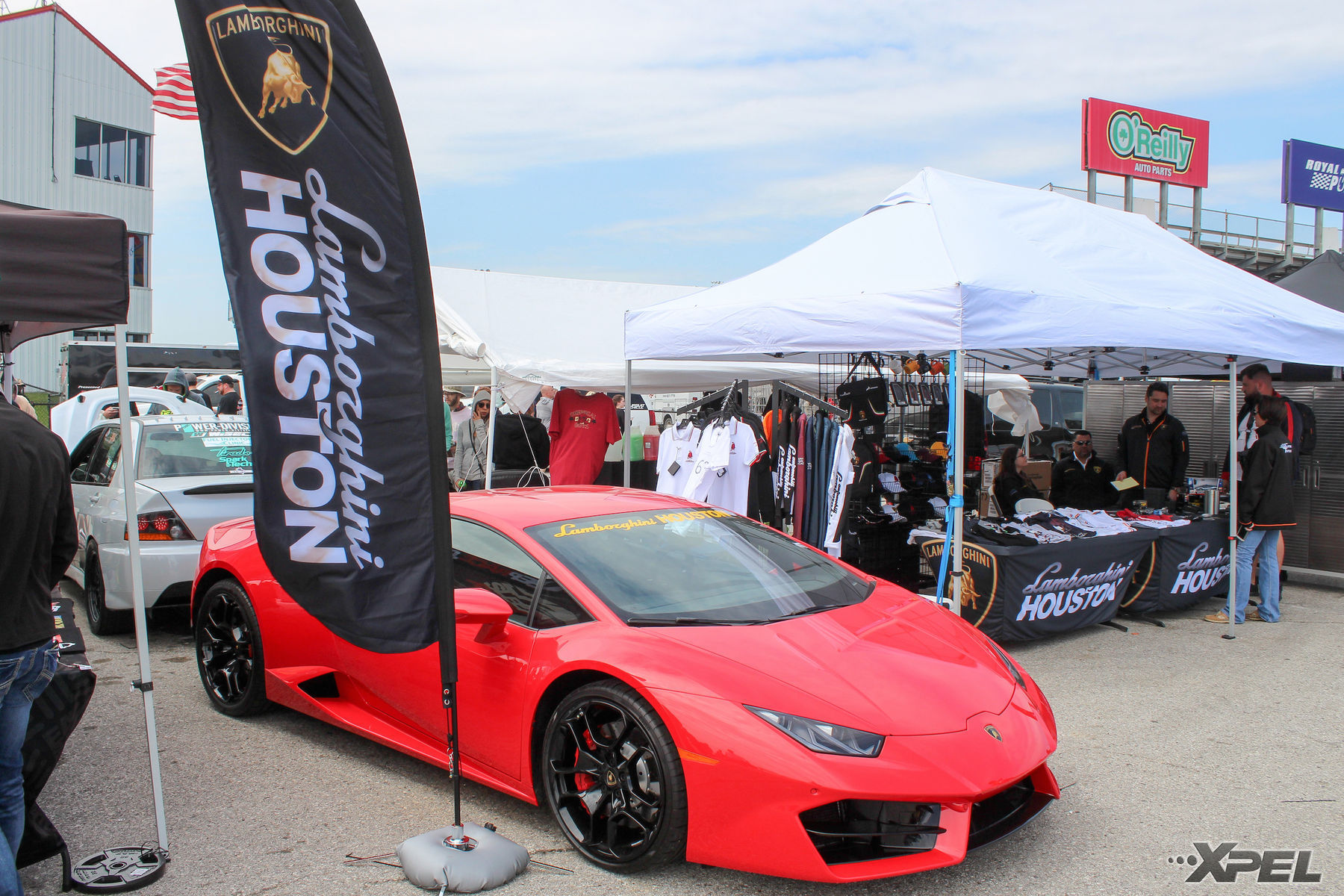 Lamborghini Huracan | High Horse-Power Cars from TX2K