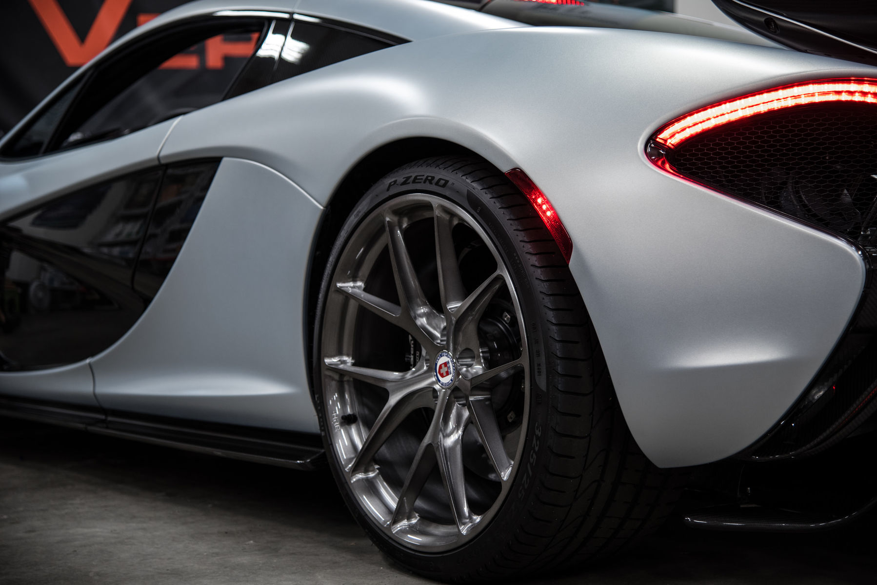 2016 McLaren P1 | 2016 Mclaren P1