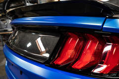 2019 Ford Mustang GT Fastback By California Pony Cars - Rear deck